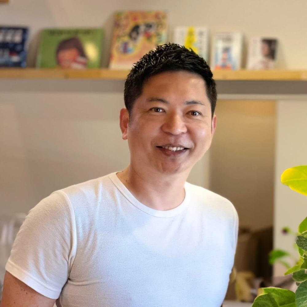 代表取締役 東恩納巧